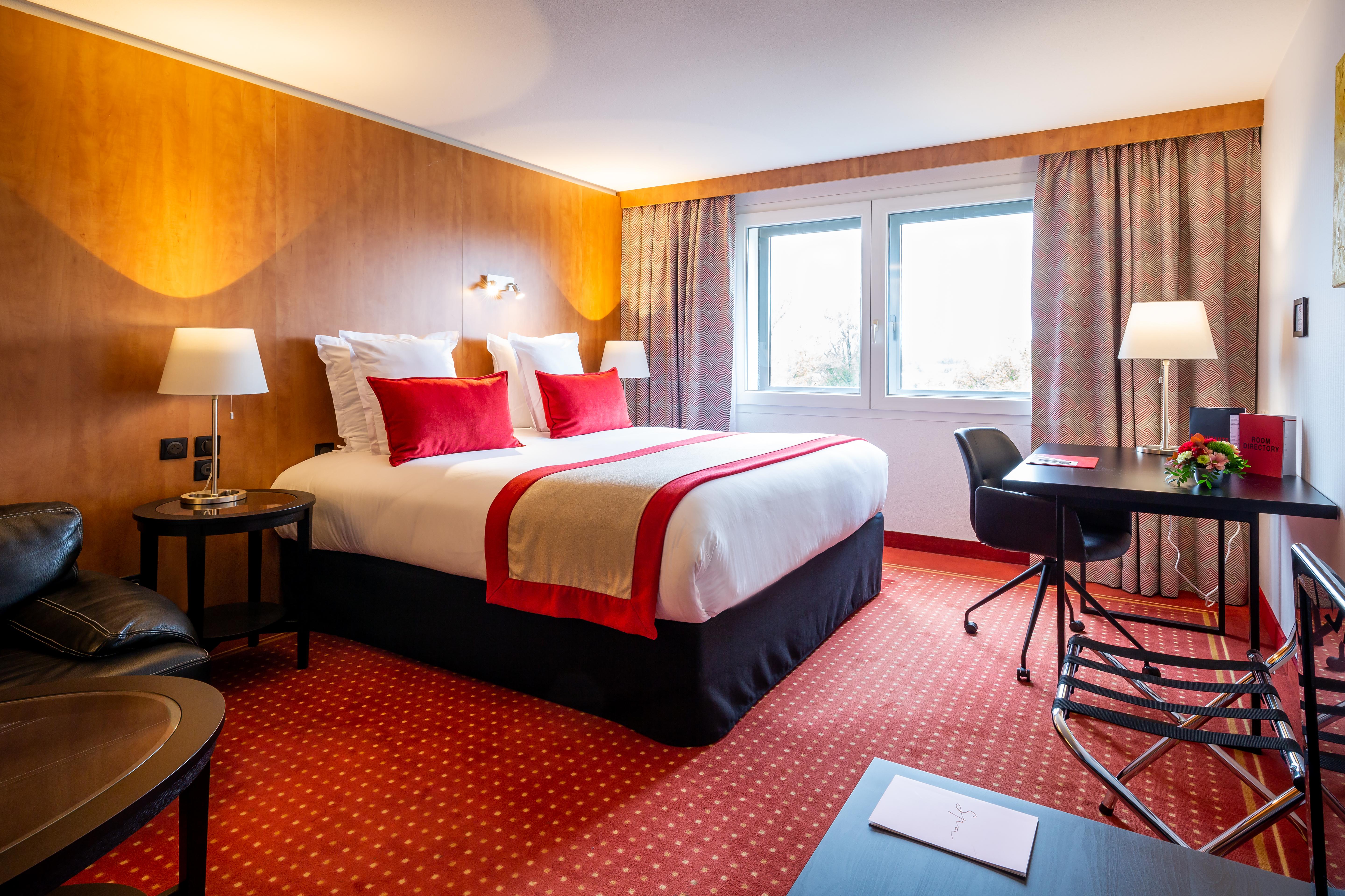 Mérignac Le M & Spa Bordeaux Aeroport By Hotels & Preference מראה חיצוני תמונה