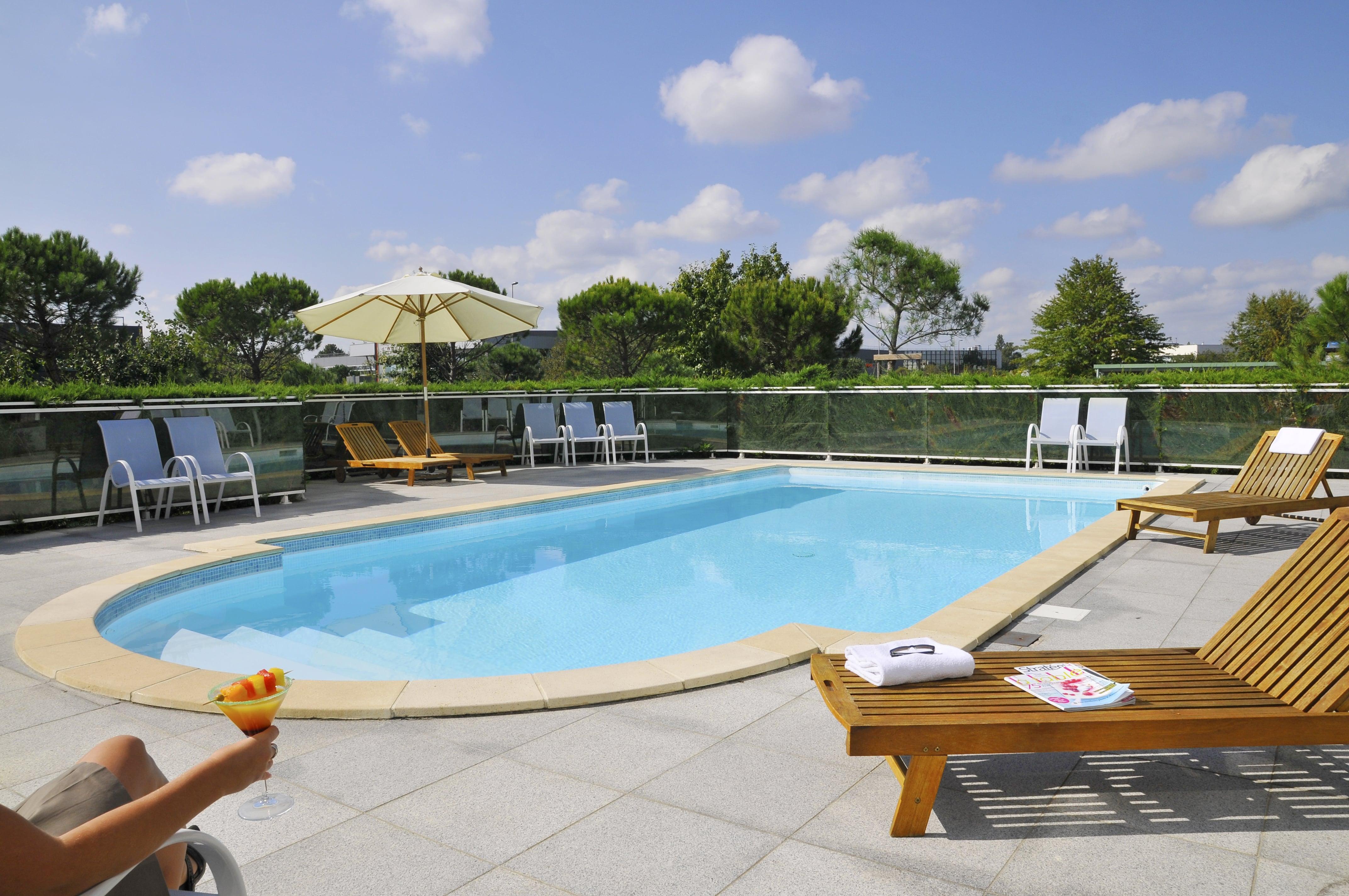 Mérignac Le M & Spa Bordeaux Aeroport By Hotels & Preference מראה חיצוני תמונה