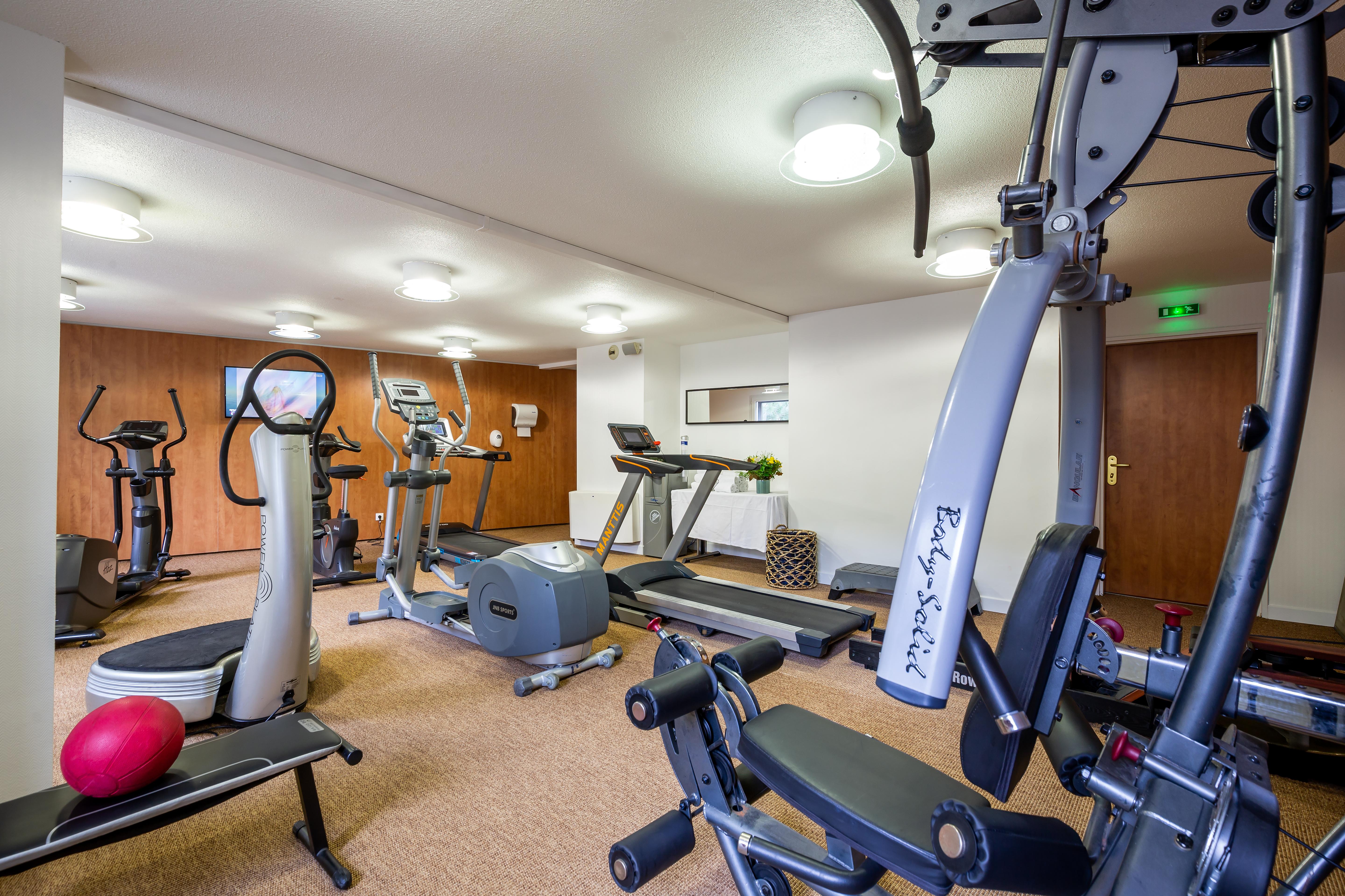 Mérignac Le M & Spa Bordeaux Aeroport By Hotels & Preference מראה חיצוני תמונה